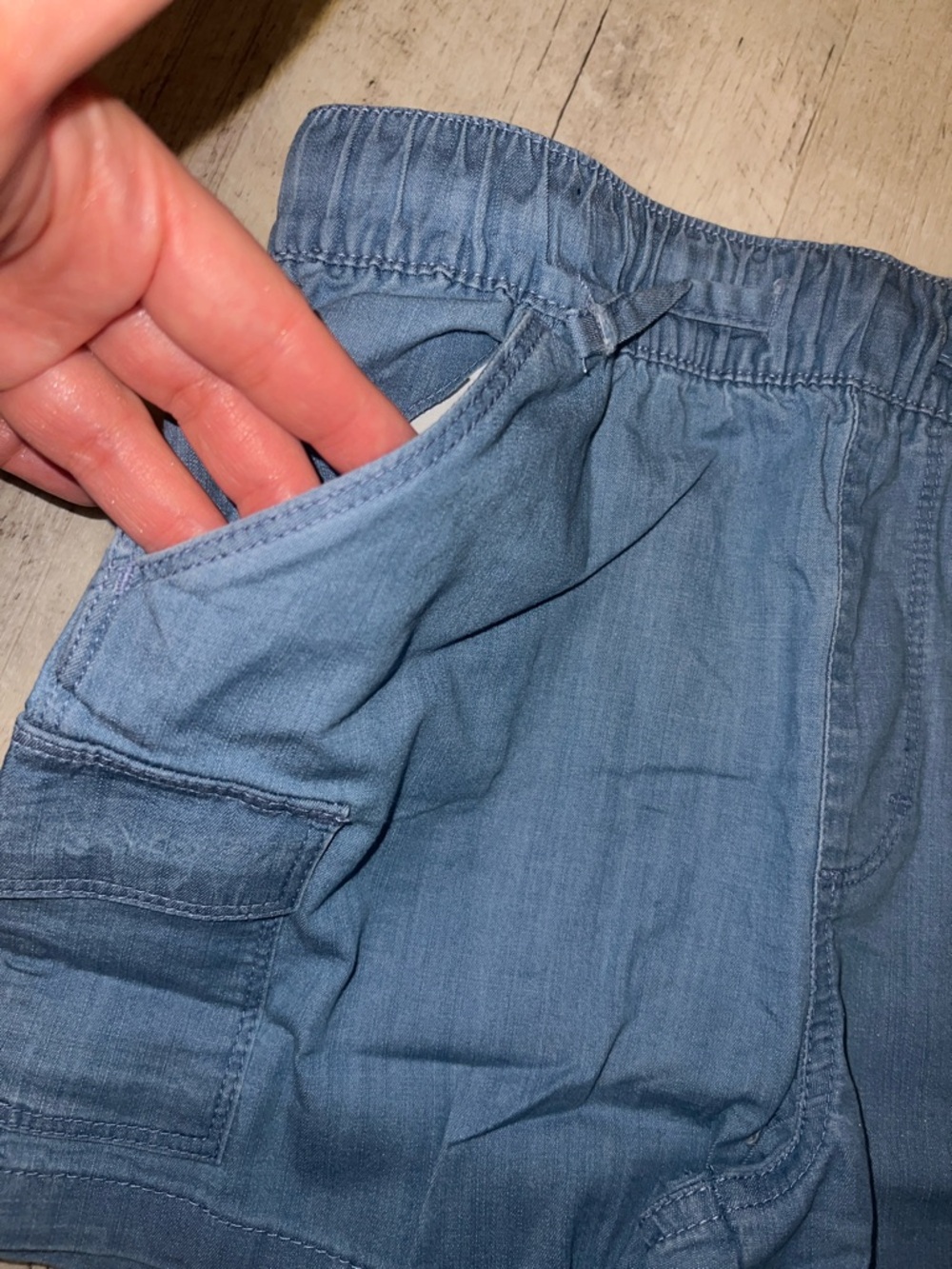 Hurley Light Blue Chambray Girls Cargo Shorts with Elastic Waist - Picture 2 of 7